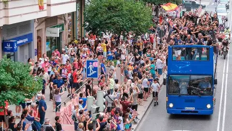 Rúa del Eldense tras el ascenso a Segunda en 2023. Rúa del Eldense tras el ascenso a Segunda en 2023.