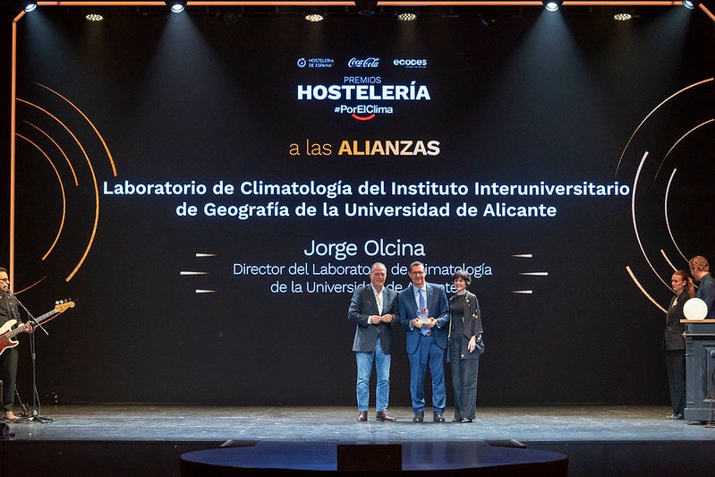 Los premios Hostelería #PorElClima reconocen al Laboratorio de Climatología de la Universidad de Alicante Los premios Hostelería #PorElClima reconocen al Laboratorio de Climatología de la Universidad de Alicante
