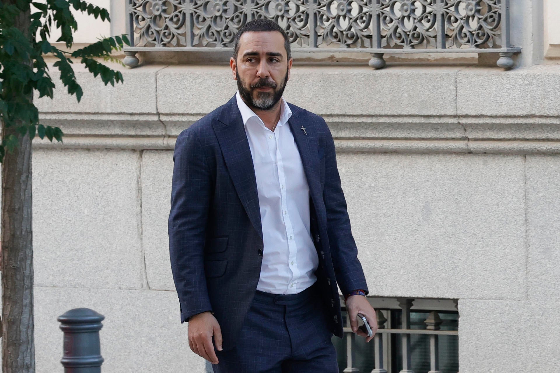 Aldama cita a Zapatero en su declaración ante el juez del caso mascarillas: "Usaba teléfonos desechables" Aldama cita a Zapatero en su declaración ante el juez del caso mascarillas: "Usaba teléfonos desechables"