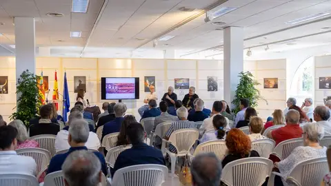 L’Alfàs del Pi reivindica el papel pionero de la Casa de Cultura en su 35 aniversario L’Alfàs del Pi reivindica el papel pionero de la Casa de Cultura en su 35 aniversario