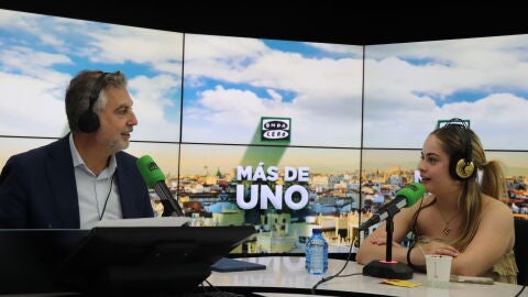 Carlos Alsina con Mafalda Carbonell