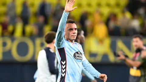 Aspas renueva una temporada con el Celta Aspas renueva una temporada con el Celta