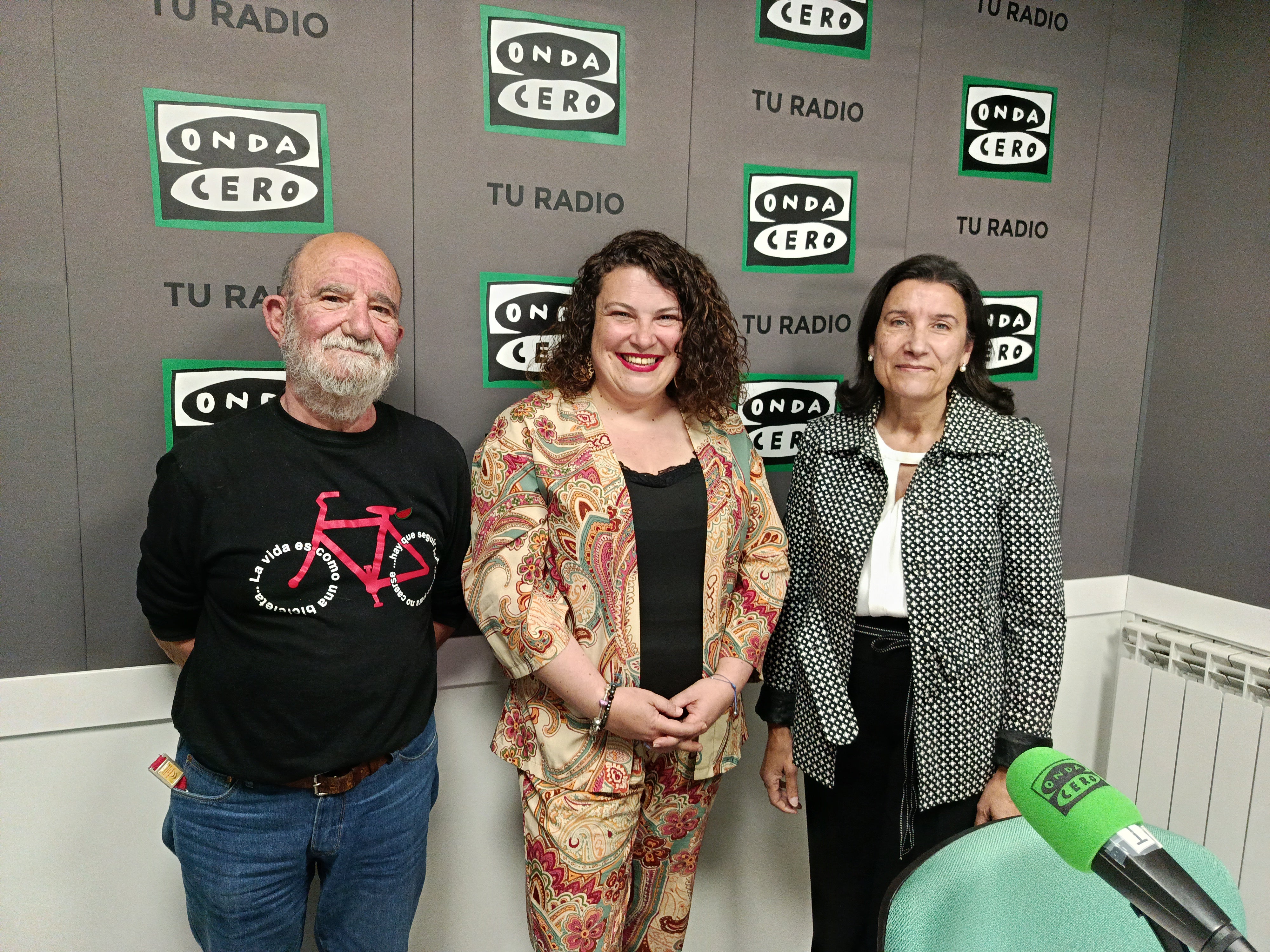 Los vecinos de Teruel hablan de obras y de los retrasos en el tren Los vecinos de Teruel hablan de obras y de los retrasos en el tren
