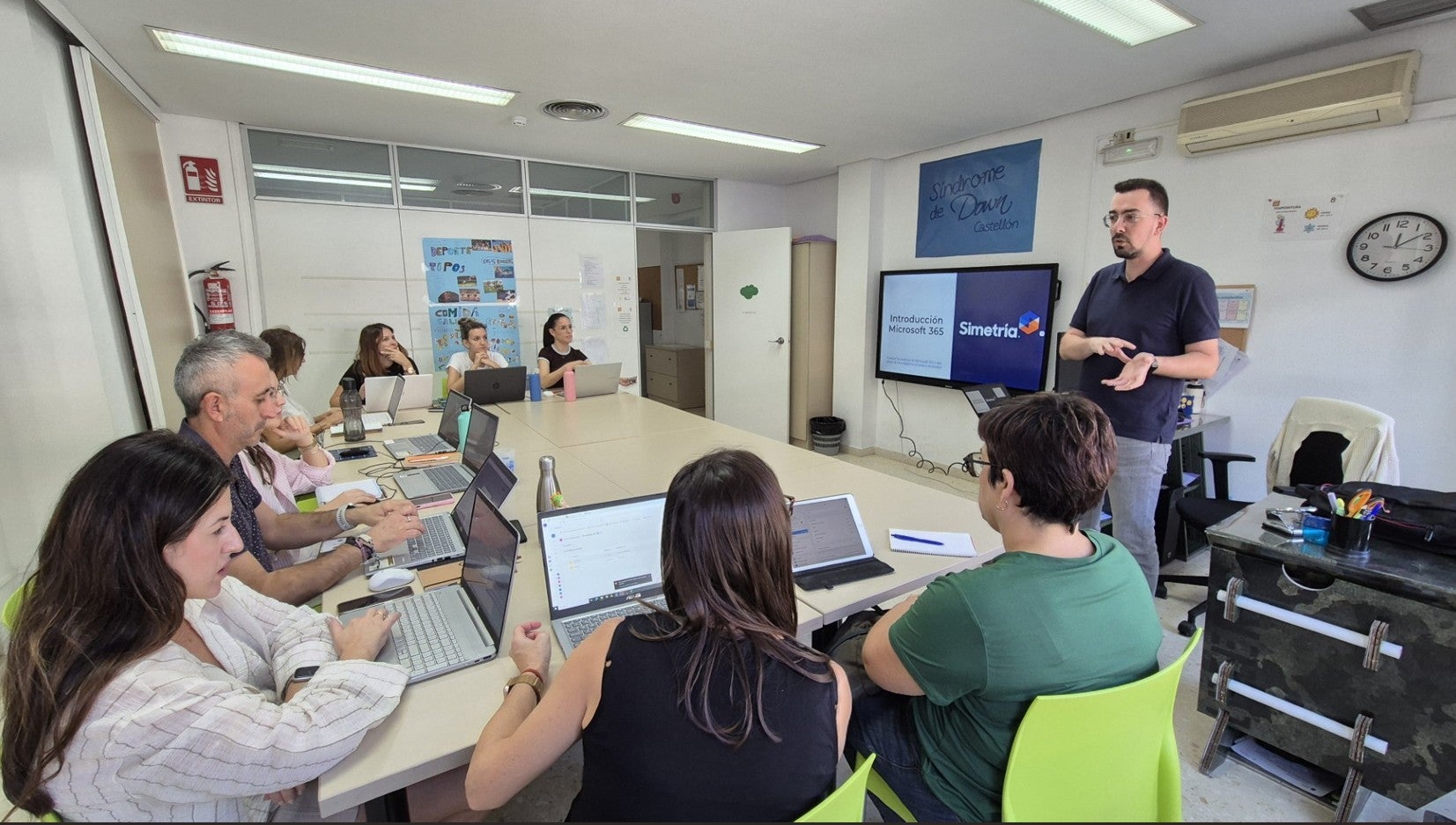 Simetría Grupo y Síndrome de Down Castellón renuevan su alianza para impulsar la inclusión social y laboral Simetría Grupo y Síndrome de Down Castellón renuevan su alianza para impulsar la inclusión social y laboral