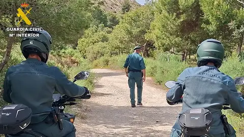 Una patrulla del SEPRONA Una patrulla del SEPRONA