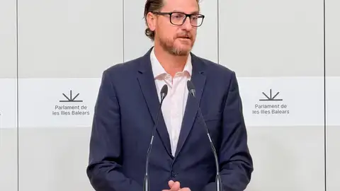 El PP, tras la declaración de Aldama: "Ahora sabemos que Koldo cobraba por hacer gestiones en Baleares" El PP, tras la declaración de Aldama: "Ahora sabemos que Koldo cobraba por hacer gestiones en Baleares"