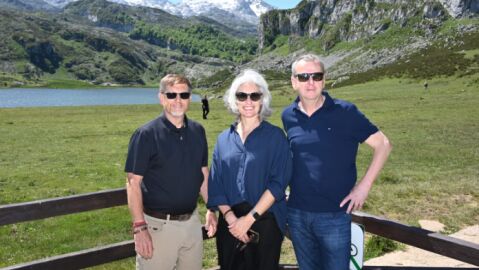 John K. Corser, Janelle Landers y Conor Harrington