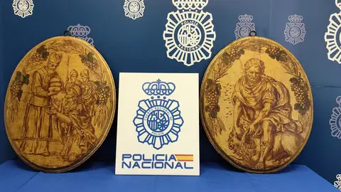 Recuperados dos óleos de Lucas Valdés desaparecidos hace casi un siglo del Hospital de los Venerables Recuperados dos óleos de Lucas Valdés desaparecidos hace casi un siglo del Hospital de los Venerables