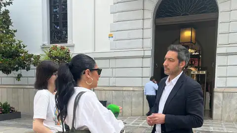El PSOE exige una moratoria turística urgente en Granada y reclama la cesión de San Miguel Alto tras quedar desierta su subasta El PSOE exige una moratoria turística urgente en Granada y reclama la cesión de San Miguel Alto tras quedar desierta su subasta