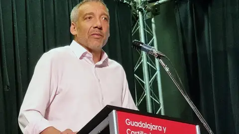El alcalde de Pioz vincula a 4 plantas fotovoltaicas con la moción de censura contra él El alcalde de Pioz vincula a 4 plantas fotovoltaicas con la moción de censura contra él