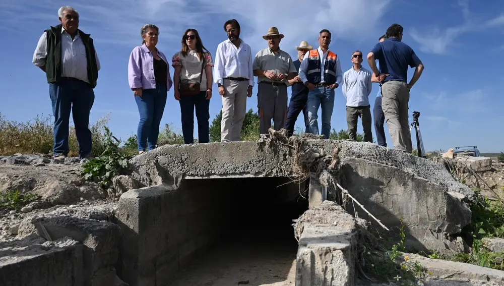 encuentro con la Comunidad de Regantes Canal del Conde de Láchar encuentro con la Comunidad de Regantes Canal del Conde de Láchar