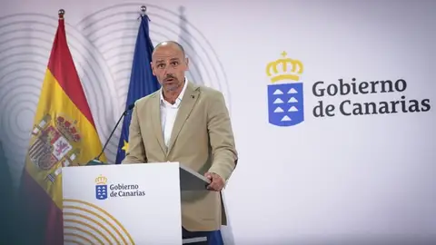 Gobierno de Canarias entiende que Sánchez debería plantearse "dar un paso a un lado" si no tiene los apoyos necesarios Gobierno de Canarias entiende que Sánchez debería plantearse "dar un paso a un lado" si no tiene los apoyos necesarios