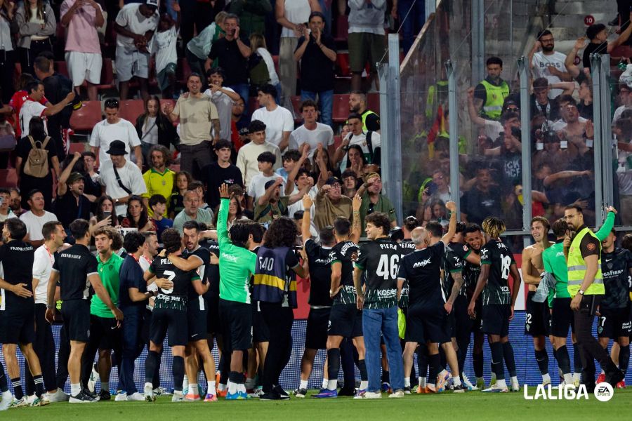 El Elche consigue su récord de puntos en Primera El Elche consigue su récord de puntos en Primera