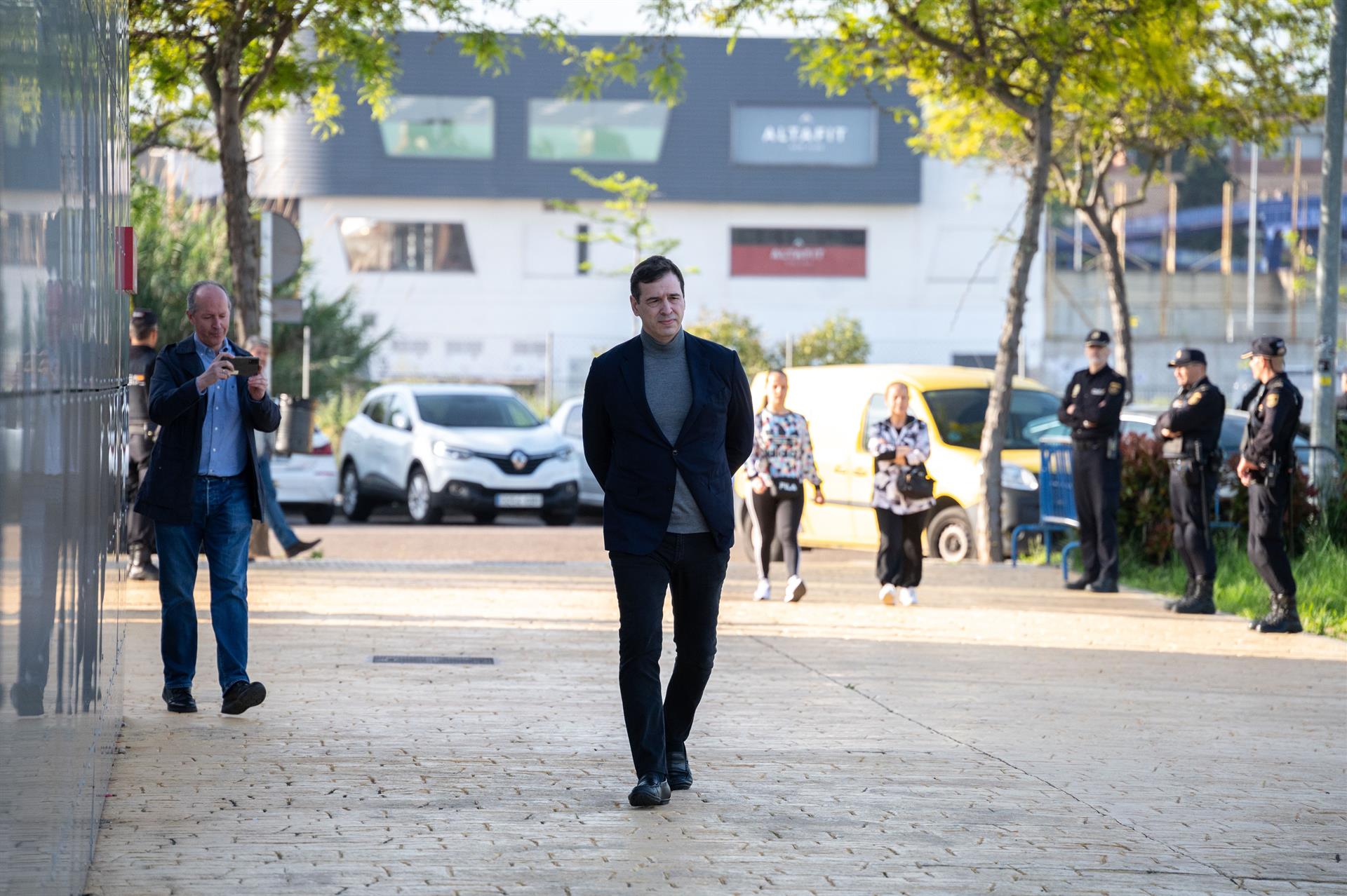El juicio al hermano de Pedro Sánchez y de Gallardo arranca este jueves en la Audiencia Provincial de Badajoz El juicio al hermano de Pedro Sánchez y de Gallardo arranca este jueves en la Audiencia Provincial de Badajoz