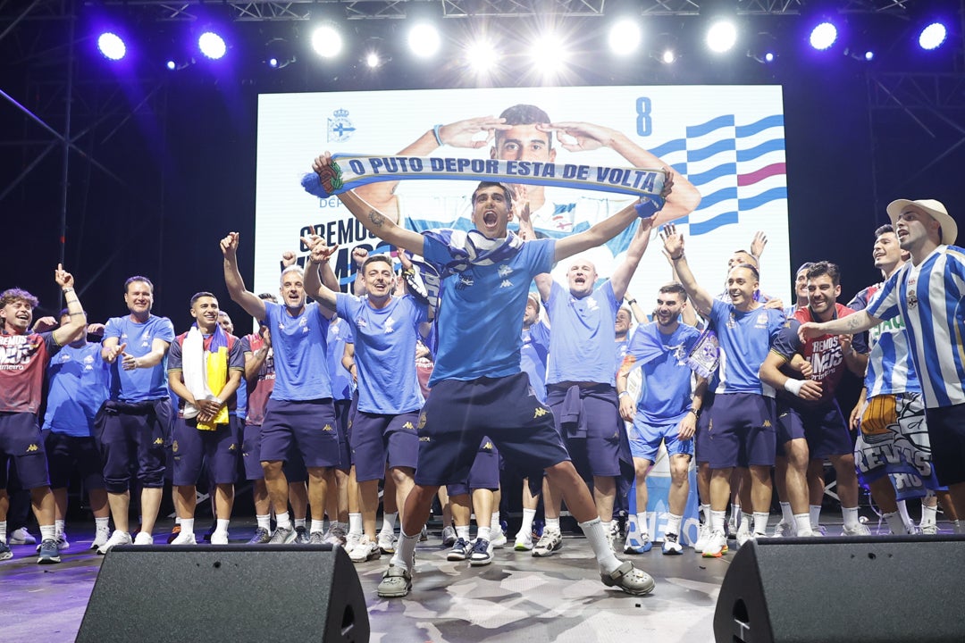 El Deportivo regresa a Primera ocho años después El Deportivo regresa a Primera ocho años después