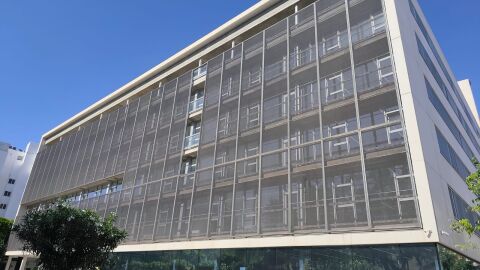 Imagen del exterior de los juzgados de Ibiza en la Plaza de Sa Graduada Imagen del exterior de los juzgados de Ibiza en la Plaza de Sa Graduada