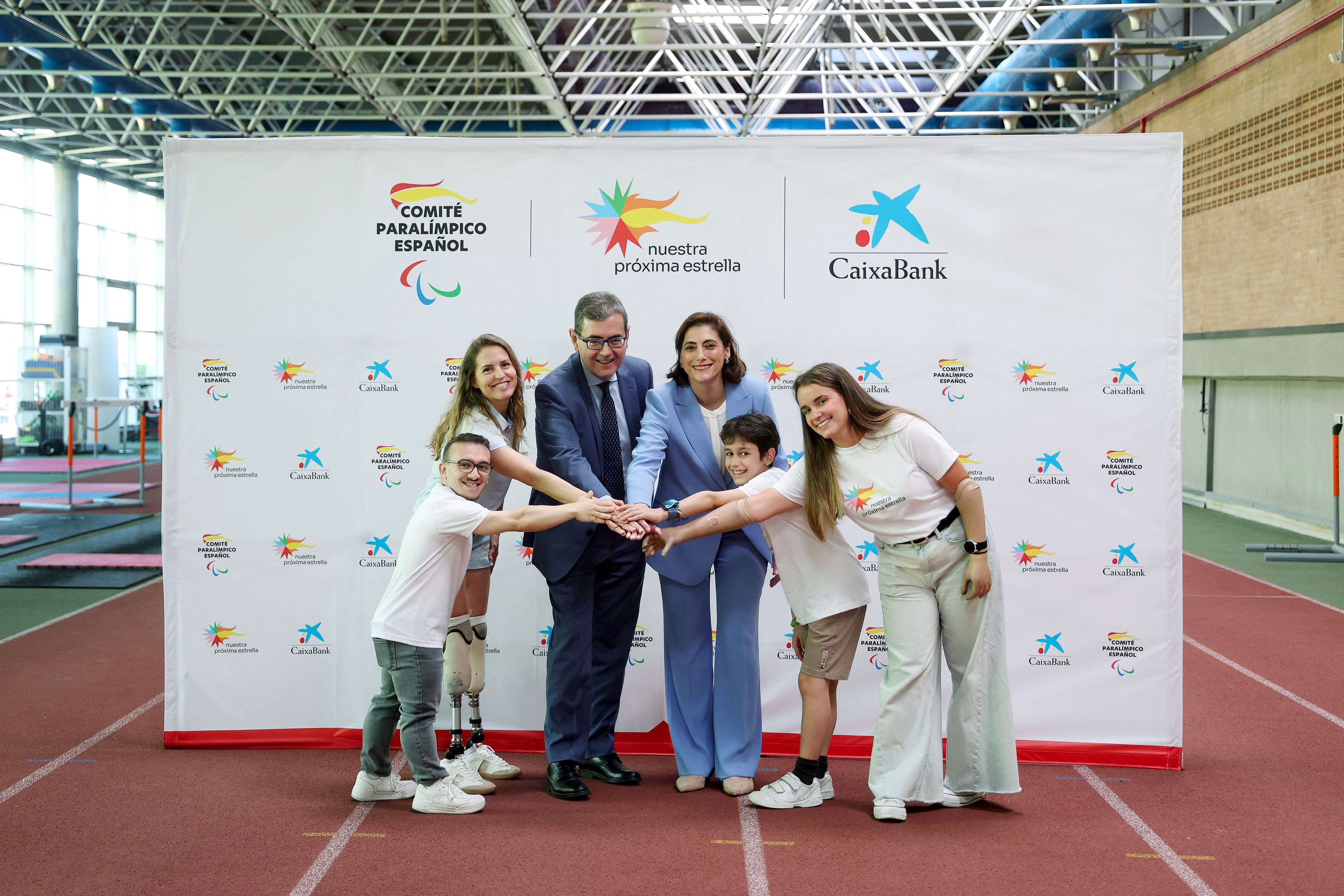 El CPE y CaixaBank presentan el programa “Nuestra Próxima Estrella” 2026 para el descubrimiento y la formación de futuros deportistas paralímpicos El CPE y CaixaBank presentan el programa “Nuestra Próxima Estrella” 2026 para el descubrimiento y la formación de futuros deportistas paralímpicos