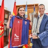 El Ayuntamiento seguirá patrocinando al Eldense en Segunda División.