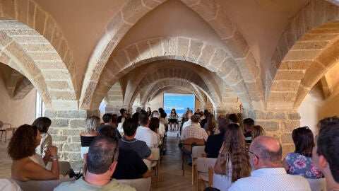 Un momento de la asamblea que tuvo lugar en el Parador de Ibiza Un momento de la asamblea que tuvo lugar en el Parador de Ibiza