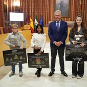 El Ayuntamiento convoca la segunda edición del concurso infantil de diseños navideños para iluminar las calles El Ayuntamiento convoca la segunda edición del concurso infantil de diseños navideños para iluminar las calles
