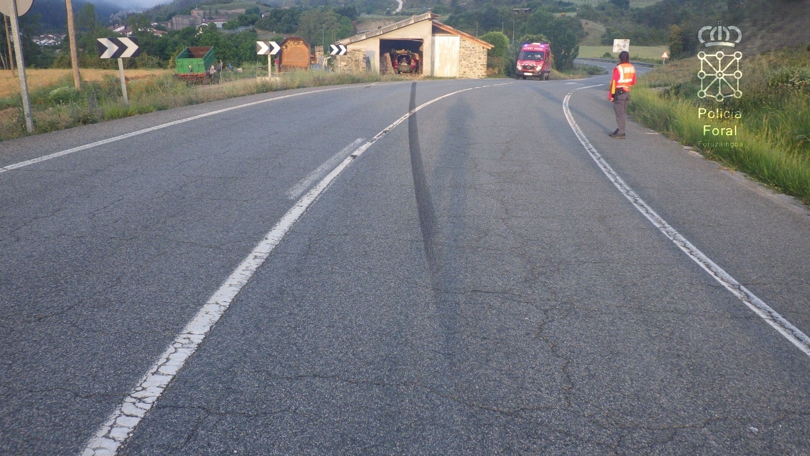 Fallece un hombre de 38 años tras sufrir una salida de vía en Burgui Fallece un hombre de 38 años tras sufrir una salida de vía en Burgui