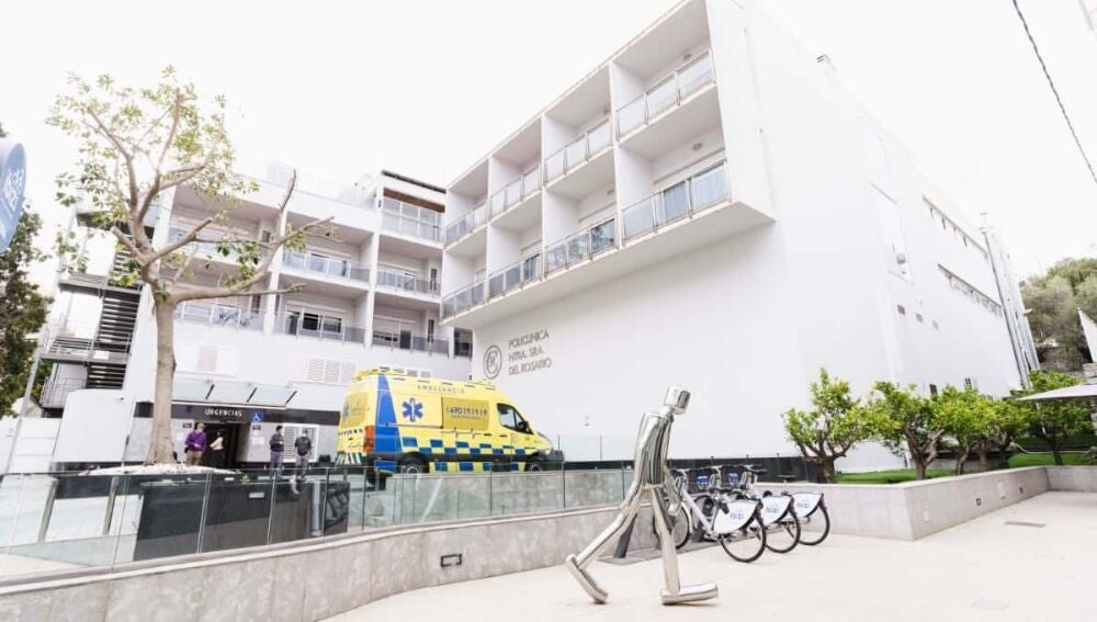 Imagen del exterior de la Policlínica Nuestra Señora del Rosario