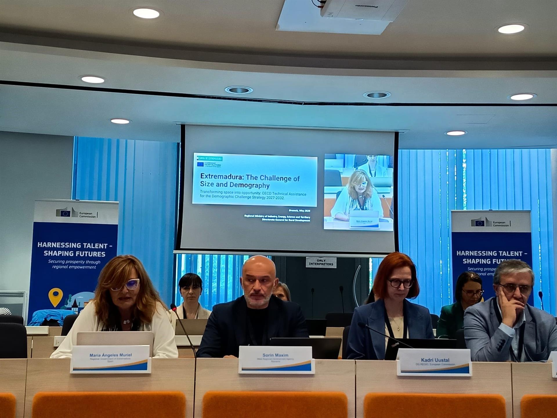 Extremadura presenta ante la Comisión Europea su experiencia en el Mecanismo de Impulso del Talento Extremadura presenta ante la Comisión Europea su experiencia en el Mecanismo de Impulso del Talento