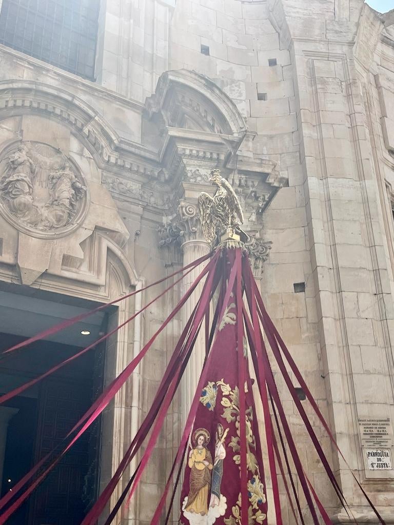 Inicia su andadura la Cátedra Oriol de la UMH para impulsar el estudio y divulgación del principal símbolo identitario de Orihuela Inicia su andadura la Cátedra Oriol de la UMH para impulsar el estudio y divulgación del principal símbolo identitario de Orihuela