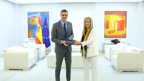 El presidente del Gobierno, Pedro Sánchez, y la presidenta del Tribunal Supremo, Isabel Perelló El presidente del Gobierno, Pedro Sánchez, y la presidenta del Tribunal Supremo, Isabel Perelló