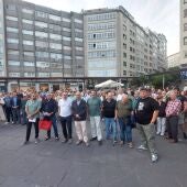 Vecinos del Ensanche y de otros barrios y parroquias de Santiago se concentran para denunciar aumento de inseguridad y narcotráfico