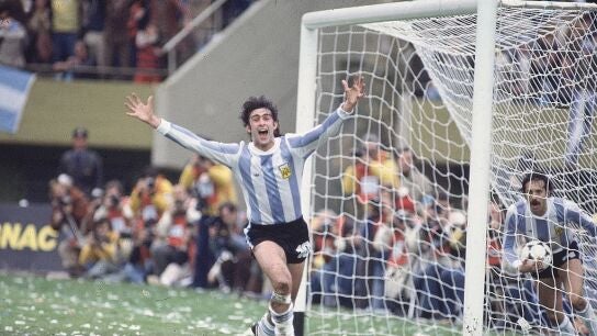 Kempes celebra un gol en la final de Argentina 78