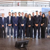 Autoritats de COSCO i PTP en la presentació de l'explotació del Mol d'Andalusia del Port de Tarragona Autoritats de COSCO i PTP en la presentació de l'explotació del Mol d'Andalusia del Port de Tarragona