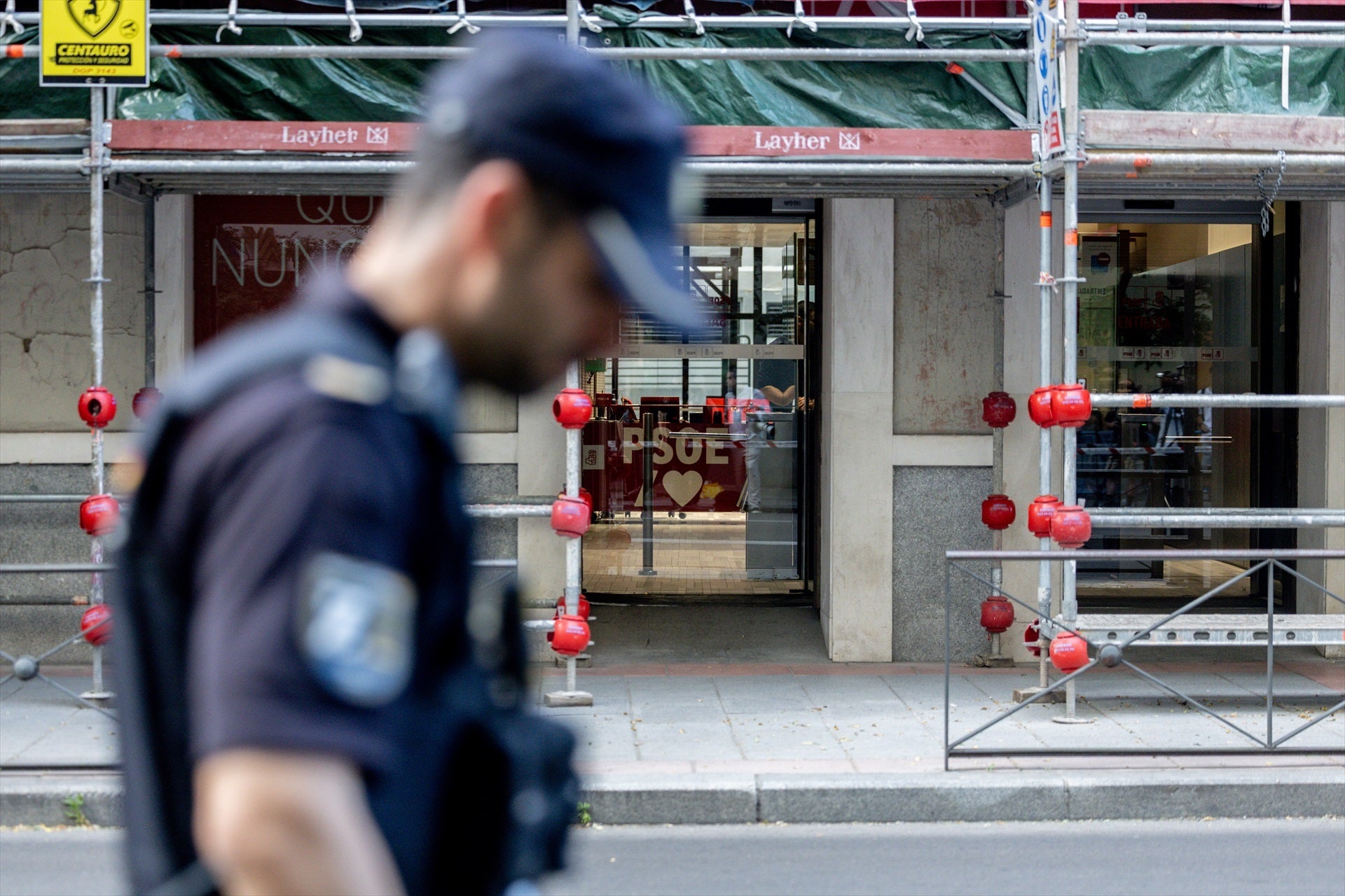 La UCO pide la información tributaria y financiera del PSOE y del PSC de 2024 y 2025 La UCO pide la información tributaria y financiera del PSOE y del PSC de 2024 y 2025