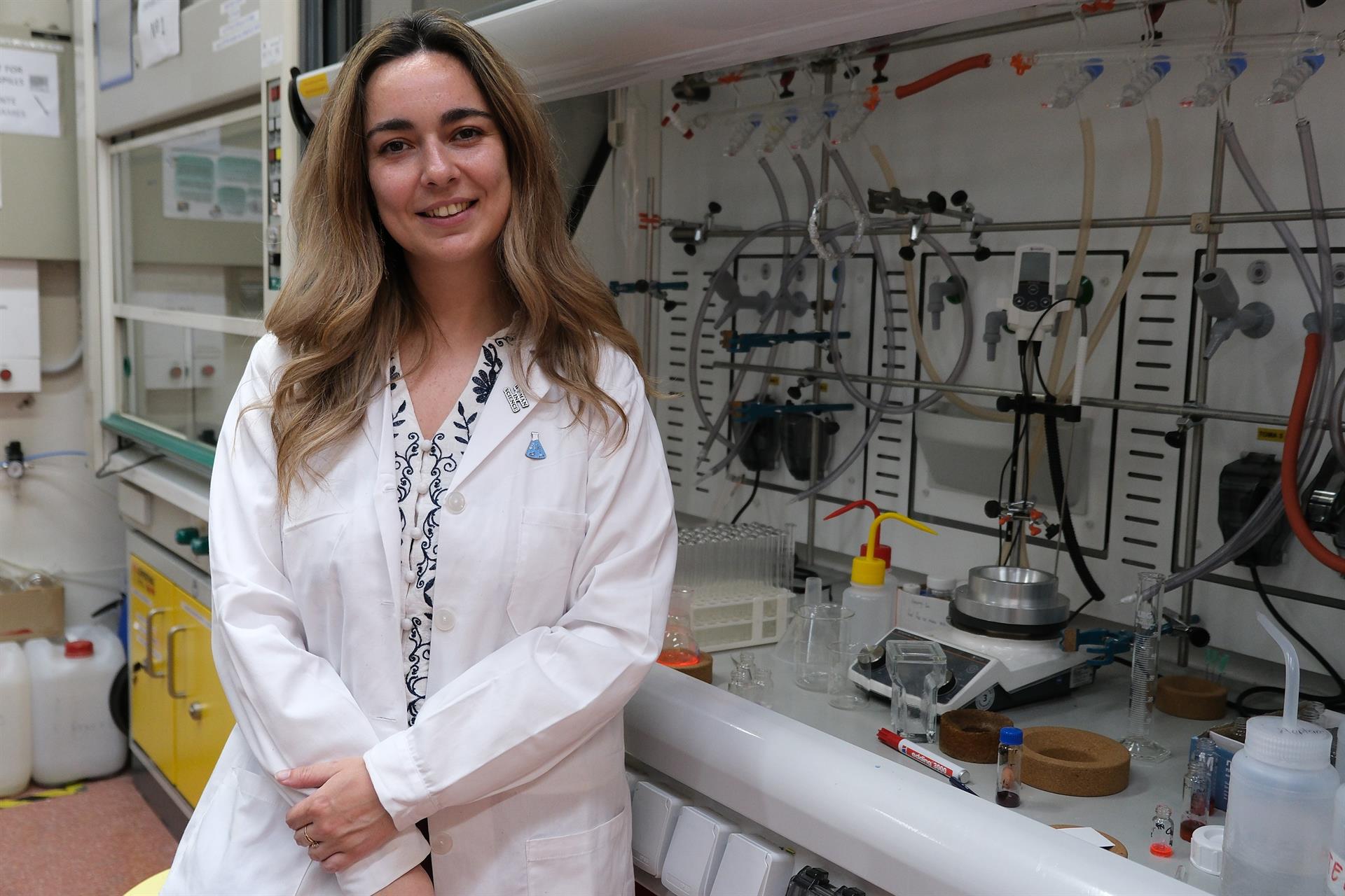 La investigadora cacereña Marina González, premiada como una de las mejores tesis de España por su trabajo en química La investigadora cacereña Marina González, premiada como una de las mejores tesis de España por su trabajo en química