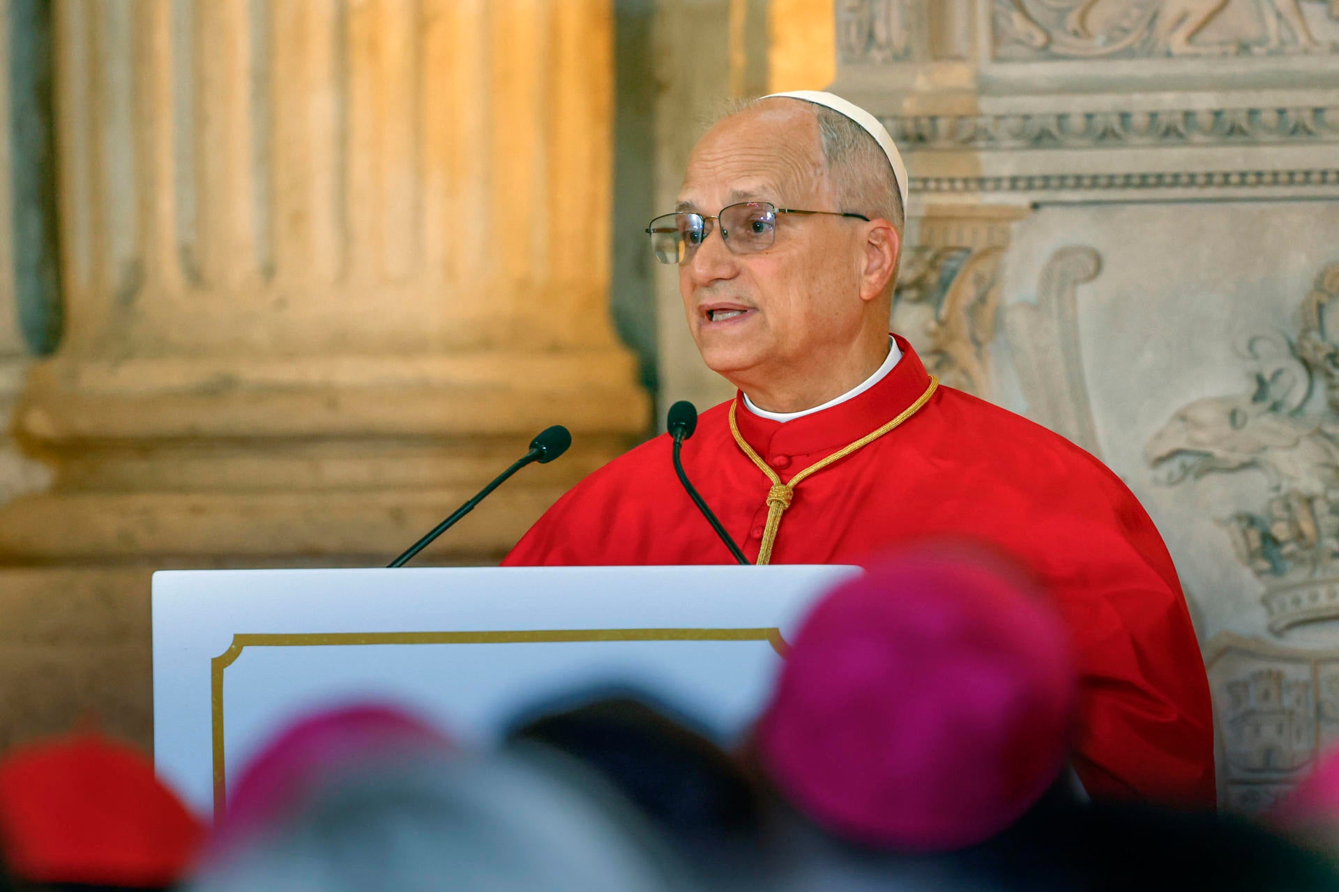 El papa León XIV durante su primer discurso en el Palacio Real El papa León XIV durante su primer discurso en el Palacio Real