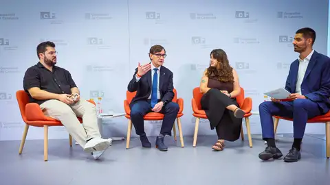 El jefe del Ejecutivo Salvador Illa y la consejera de Economía y Finanzas, Alícia Romero, presentan los Préstamos de Emancipación El jefe del Ejecutivo Salvador Illa y la consejera de Economía y Finanzas, Alícia Romero, presentan los Préstamos de Emancipación