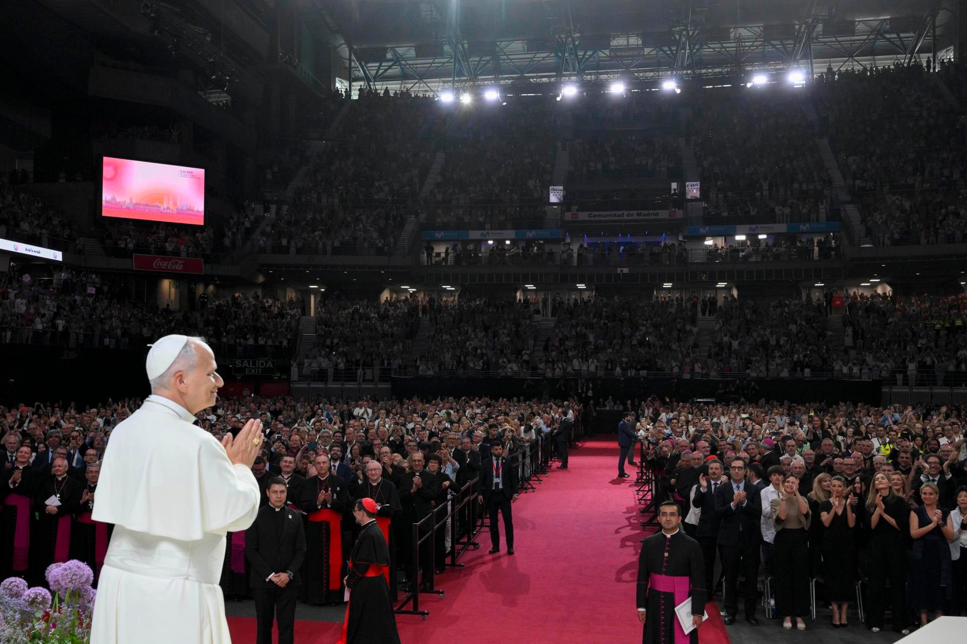 Una fotografía facilitada por la oficina de prensa de Vatican Media del Papa en el Movistar Arena Una fotografía facilitada por la oficina de prensa de Vatican Media del Papa en el Movistar Arena