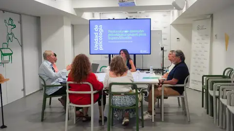 La Asociación Contra el Cáncer en Sevilla refuerza el apoyo a pacientes y familiares con nuevos talleres gratuitos en junio La Asociación Contra el Cáncer en Sevilla refuerza el apoyo a pacientes y familiares con nuevos talleres gratuitos en junio