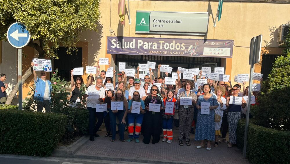 CCOO se moviliza en protesta por la remodelación de las urgencias y emergencias en Santa Fe