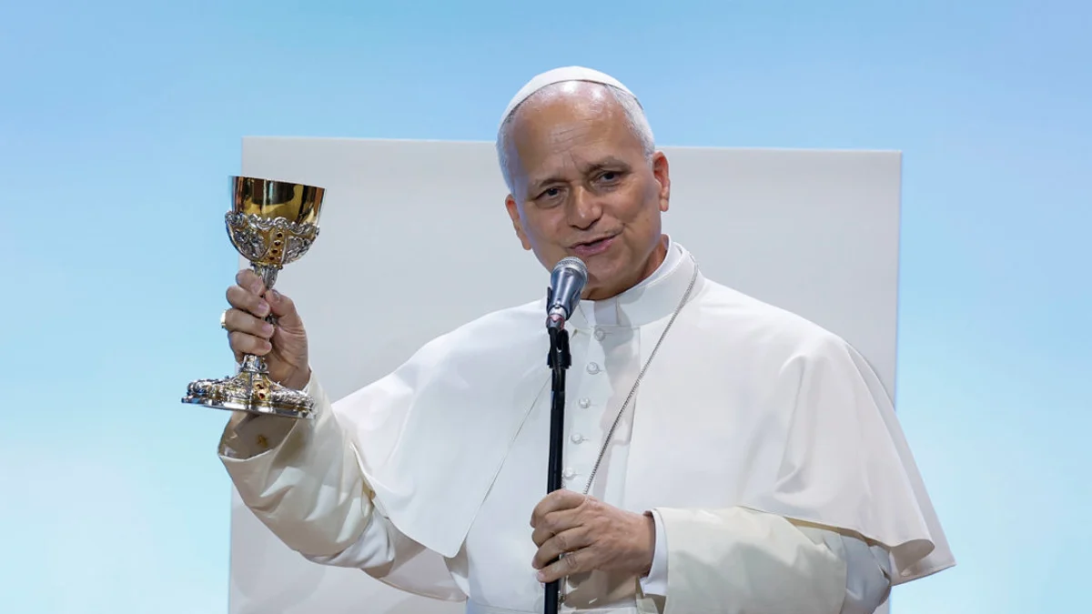 El papa León XIV, operado con éxito para extirparle un nódulo pulmonar