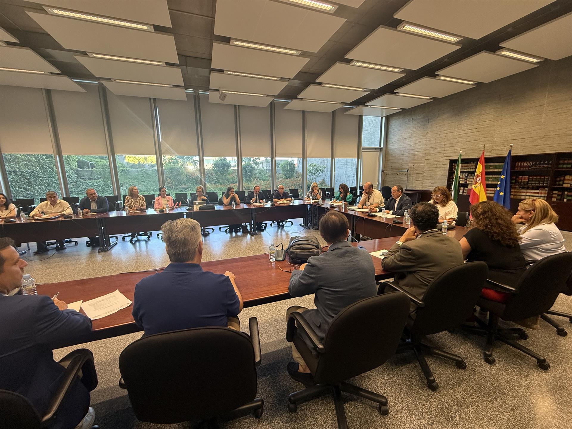 La Junta avanza en la elaboración de un reglamento "moderno" y "actualizado" del Registro de Sociedades Cooperativas La Junta avanza en la elaboración de un reglamento "moderno" y "actualizado" del Registro de Sociedades Cooperativas