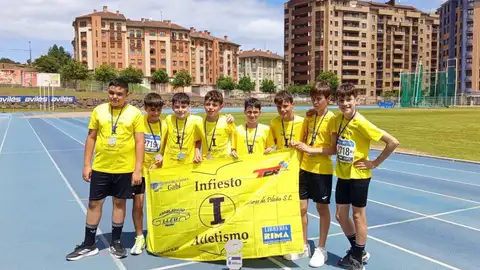 El equipo masculino sub14 del Infiesto Atletismo Subcampeón de Asturias por equipos El equipo masculino sub14 del Infiesto Atletismo Subcampeón de Asturias por equipos