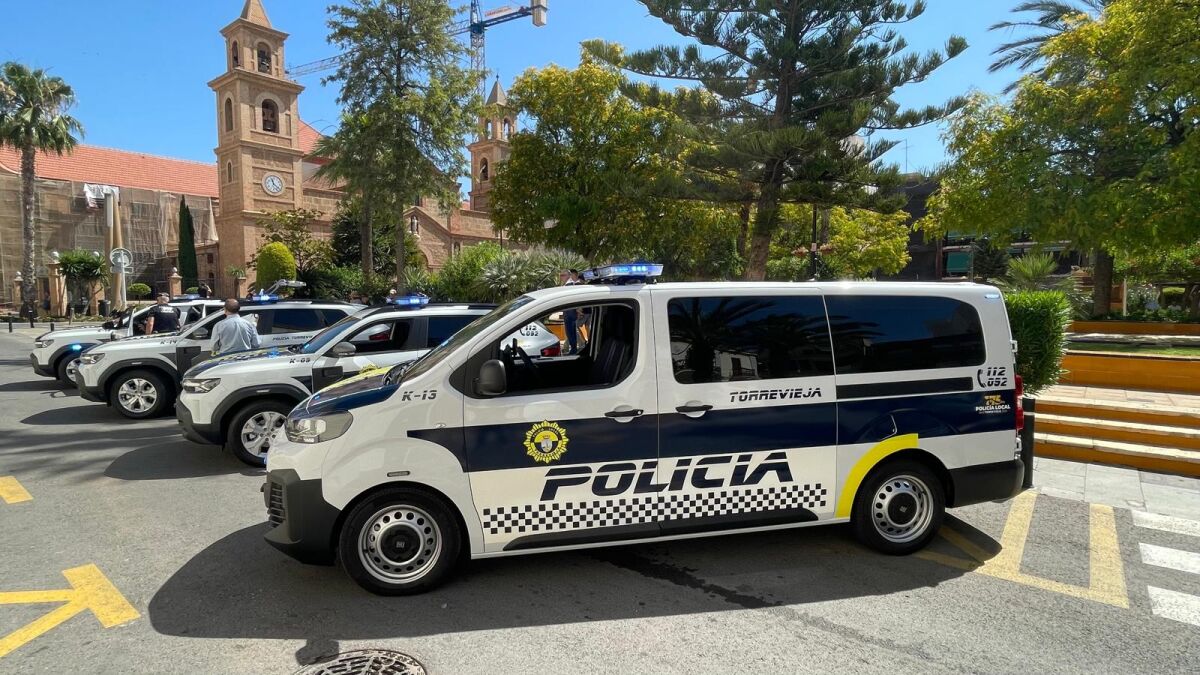Torrevieja amplía la flota de su Policía Local con ocho nuev