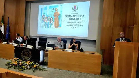 El Colegio de Médicos de Badajoz da la bienvenida a los nuevos Médicos Internos Residentes El Colegio de Médicos de Badajoz da la bienvenida a los nuevos Médicos Internos Residentes