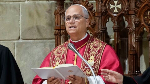 El papa León XIV oficia el rezo de la Hora media en la Catedral de la Santa Cruz y Santa Eulalia en Barcelona/ EFE/ Enric Fontcuberta El papa León XIV oficia el rezo de la Hora media en la Catedral de la Santa Cruz y Santa Eulalia en Barcelona/ EFE/ Enric Fontcuberta