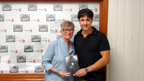 David Carretero (autor), junto a Victoria Camacho (prologuista) David Carretero (autor), junto a Victoria Camacho (prologuista)
