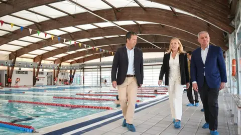Las piscinas municipales abrirán los fines de semana de junio para combatir las altas temperaturas Las piscinas municipales abrirán los fines de semana de junio para combatir las altas temperaturas