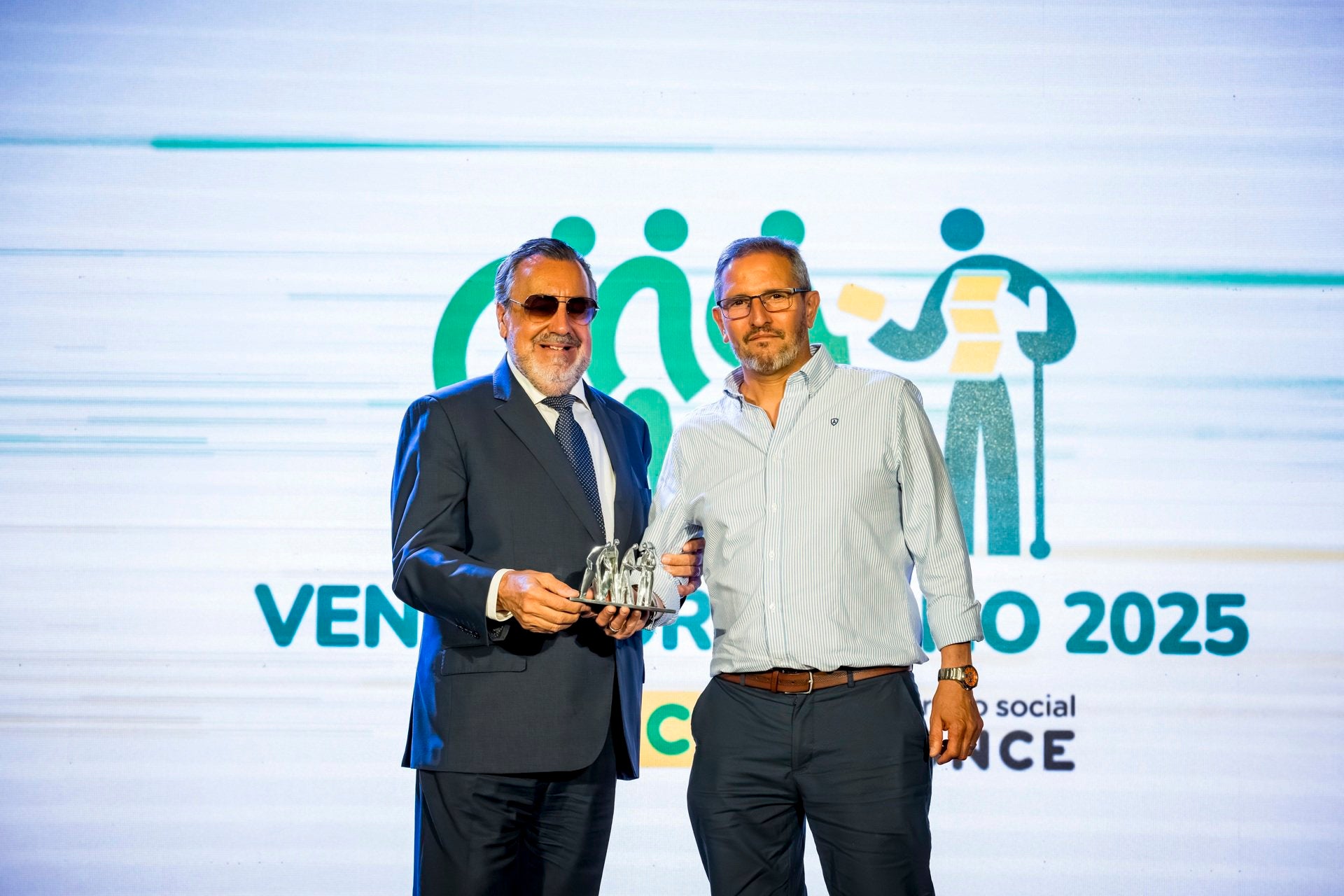 La ONCE elige a Julio Vallejo como su mejor vendedor en Extremadura durante 2025 La ONCE elige a Julio Vallejo como su mejor vendedor en Extremadura durante 2025
