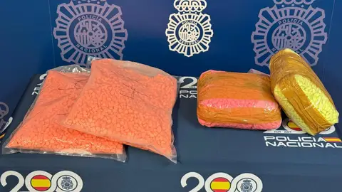 Piden ocho años de cárcel para dos acusados de traficar con 7,3 kilos de éxtasis en El Alquián Piden ocho años de cárcel para dos acusados de traficar con 7,3 kilos de éxtasis en El Alquián