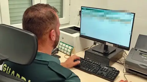 La Guardia Civil investiga a un asesor en Zalamea de la Serena por apropiarse de 198.000 euros de una herencia La Guardia Civil investiga a un asesor en Zalamea de la Serena por apropiarse de 198.000 euros de una herencia